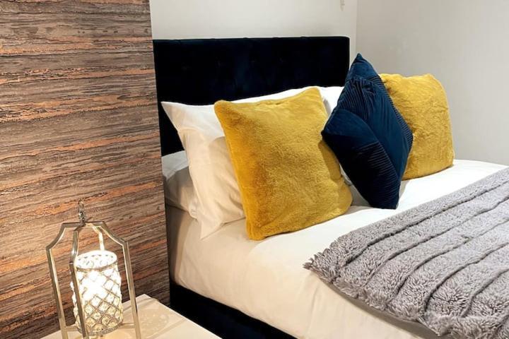 Lovely 3 Bedroom Apartment With Private Garden In Edinburgh City Centre Ngoại thất bức ảnh