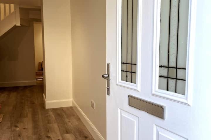 Lovely 3 Bedroom Apartment With Private Garden In Edinburgh City Centre Ngoại thất bức ảnh