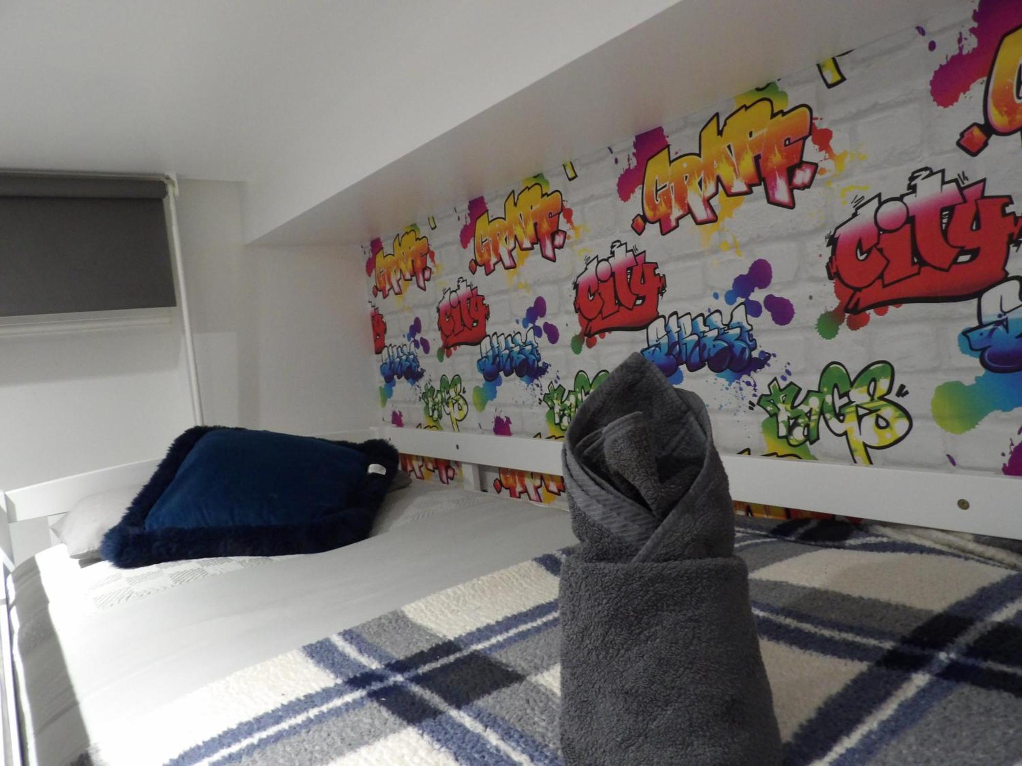 Lovely 3 Bedroom Apartment With Private Garden In Edinburgh City Centre Ngoại thất bức ảnh