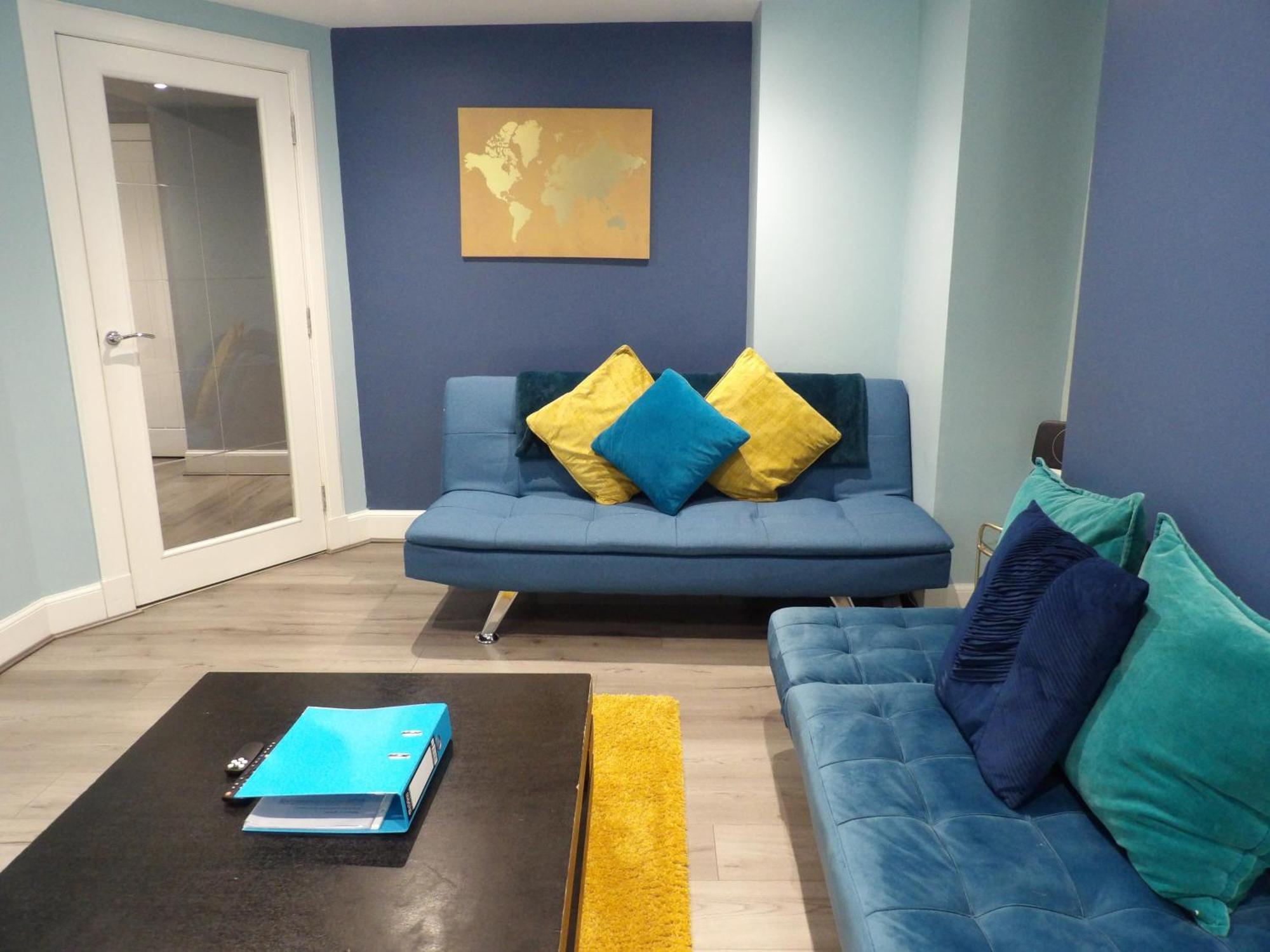 Lovely 3 Bedroom Apartment With Private Garden In Edinburgh City Centre Ngoại thất bức ảnh