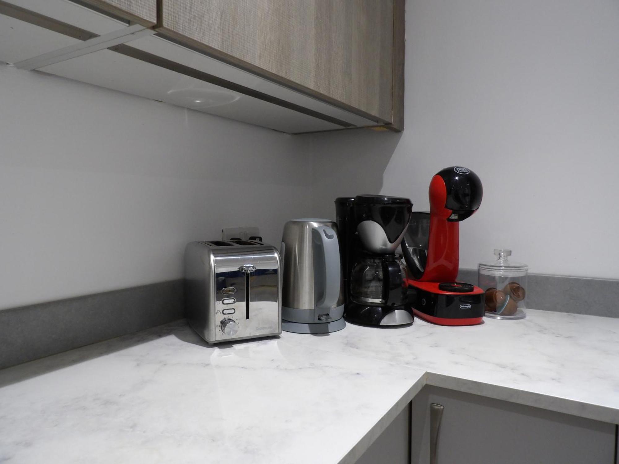 Lovely 3 Bedroom Apartment With Private Garden In Edinburgh City Centre Ngoại thất bức ảnh