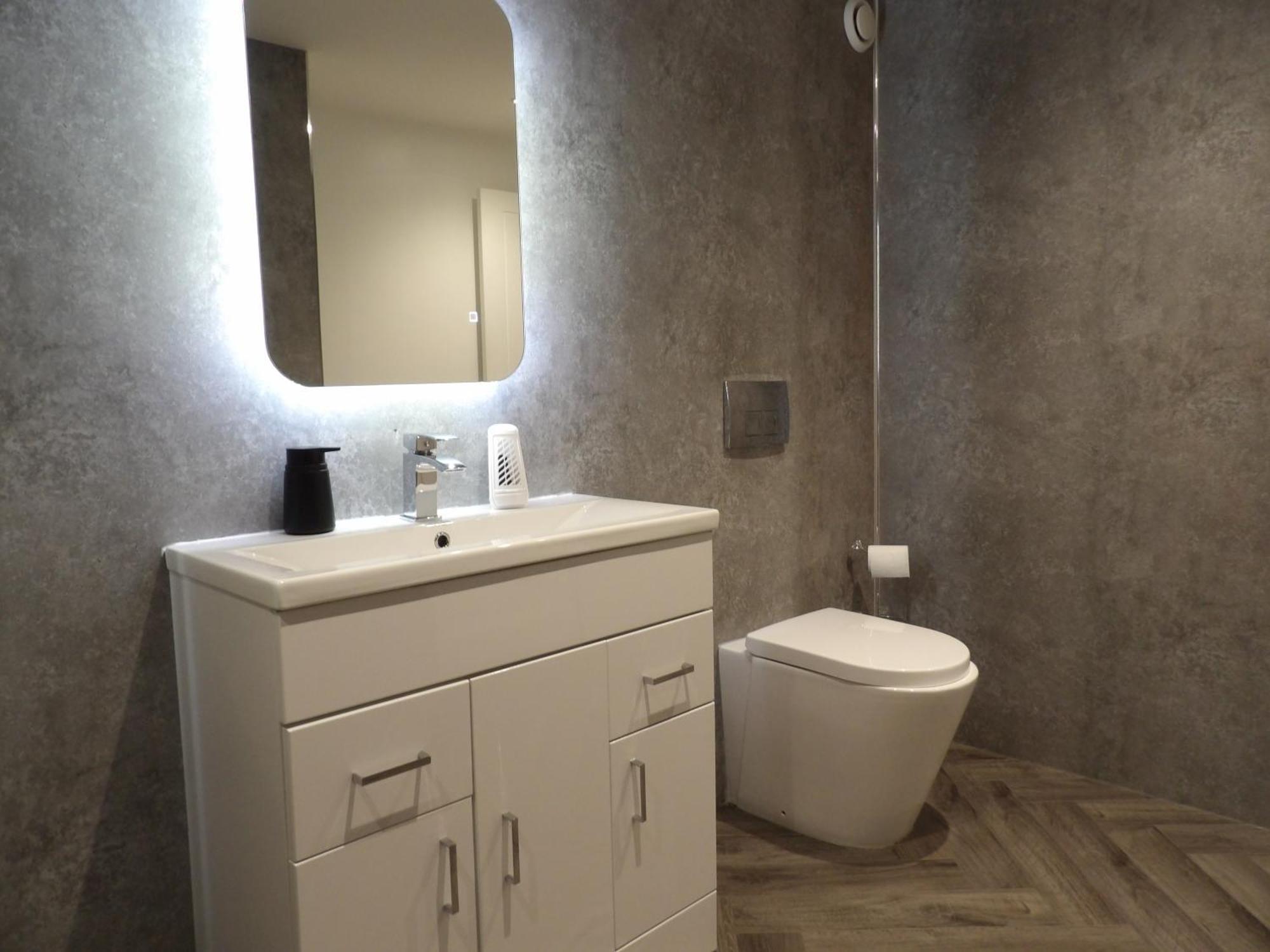 Lovely 3 Bedroom Apartment With Private Garden In Edinburgh City Centre Ngoại thất bức ảnh
